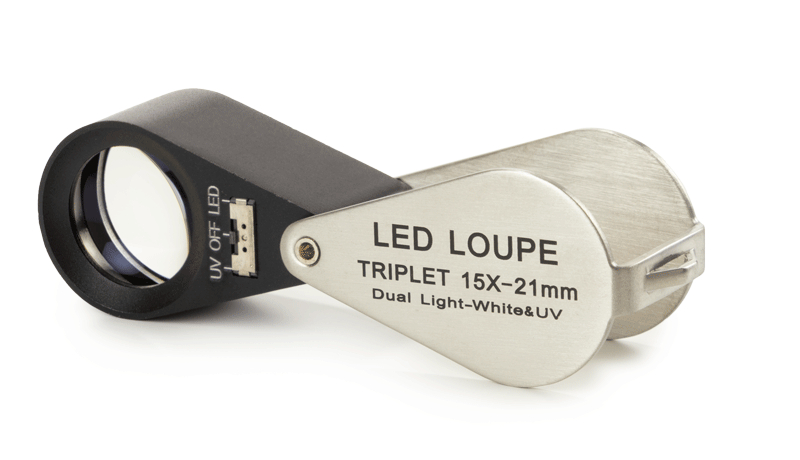 Klappbare Triplet-Lupe 15x mit LED- und UV-LED-Beleuchtung PB.5018-LUV - www.letscopes.com