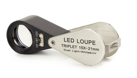 Klappbare Triplet-Lupe 15x mit LED- und UV-LED-Beleuchtung PB.5018-LUV - www.letscopes.com