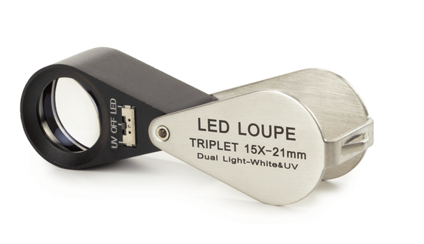 Klappbare Triplet-Lupe 15x mit LED- und UV-LED-Beleuchtung PB.5018-LUV - www.letscopes.com